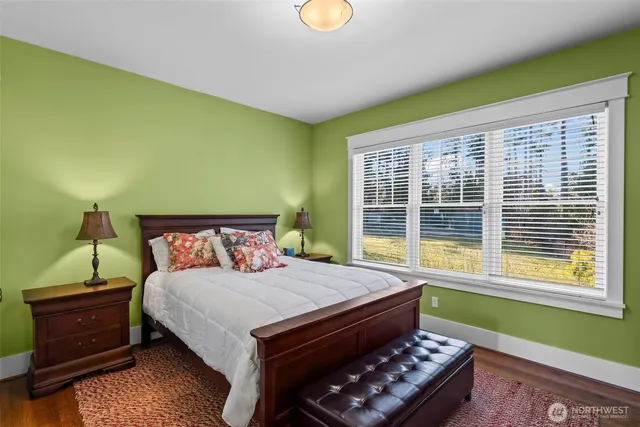 $4,800,000 | 7104 East Grapeview Loop Road, Allyn, WA 98524