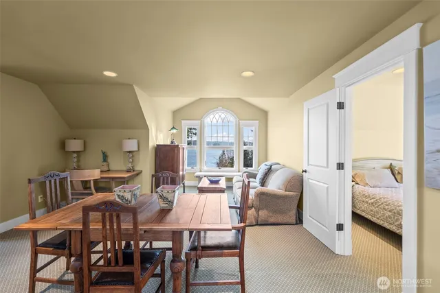 $4,800,000 | 7104 East Grapeview Loop Road, Allyn, WA 98524