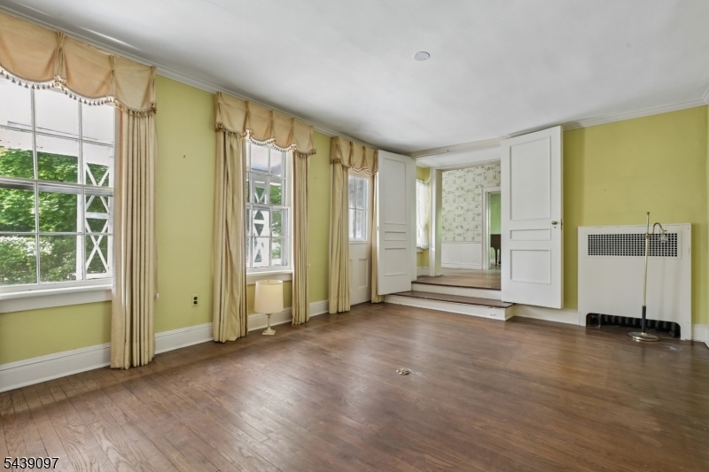 111 Village Road Green Village, NJ 07935 - Photo 4 of 23