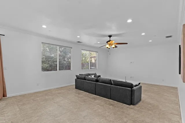 $545,000 | 603 Kaweah Avenue, Clovis, CA 93619