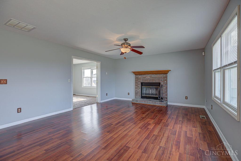 2013 Krucker Road Hamilton, OH 45013 - Photo 6 of 59 Gallery Image 6