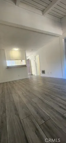 $1,695 | 1040 West MacArthur Boulevard, Unit 20, Santa Ana, CA 92707