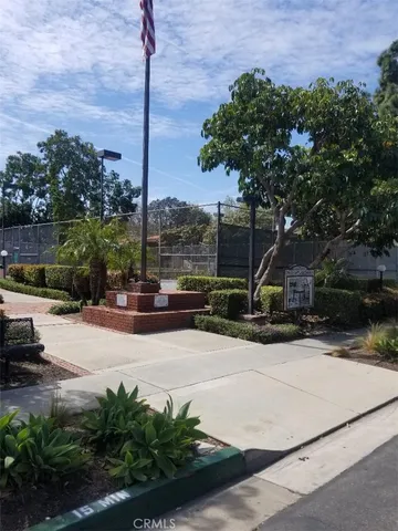 $1,695 | 1040 West MacArthur Boulevard, Unit 20, Santa Ana, CA 92707