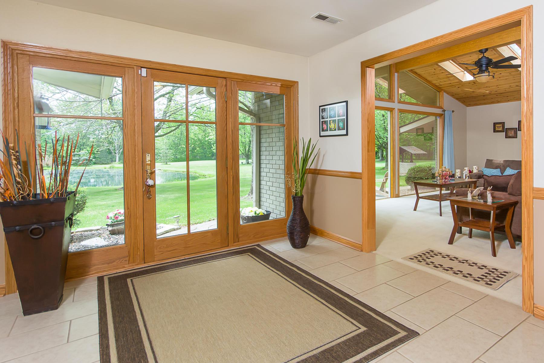 7300 Cubbage Road Westerville, OH 43081 - Photo 3 of 38 Gallery Image 3
