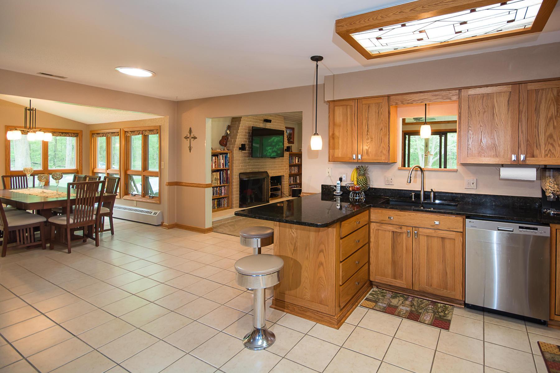 7300 Cubbage Road Westerville, OH 43081 - Photo 6 of 38 Gallery Image 6