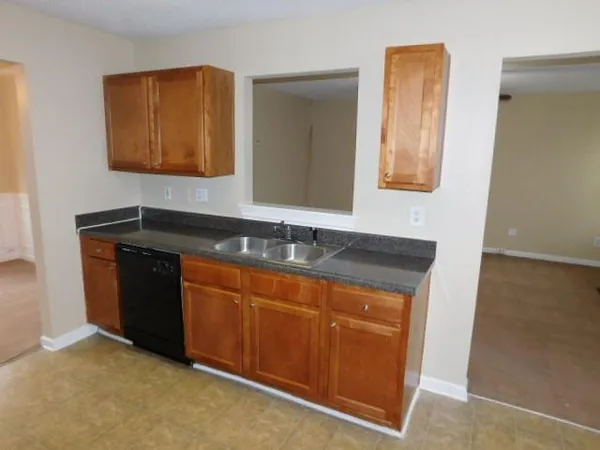 $1,950 | 6931 ⛉ Bonnes Boulevard, Austell, GA 30168