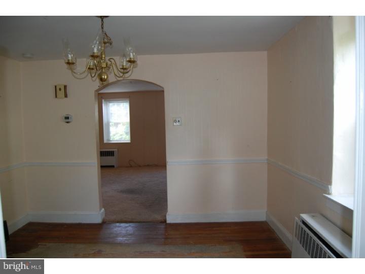 314 Highland Road Cheltenham, PA 19012 - Photo 8 of 17 Dining Room