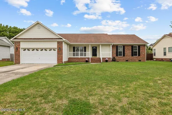 $1,850 | 103 Richmond Drive, Jacksonville, NC 28540