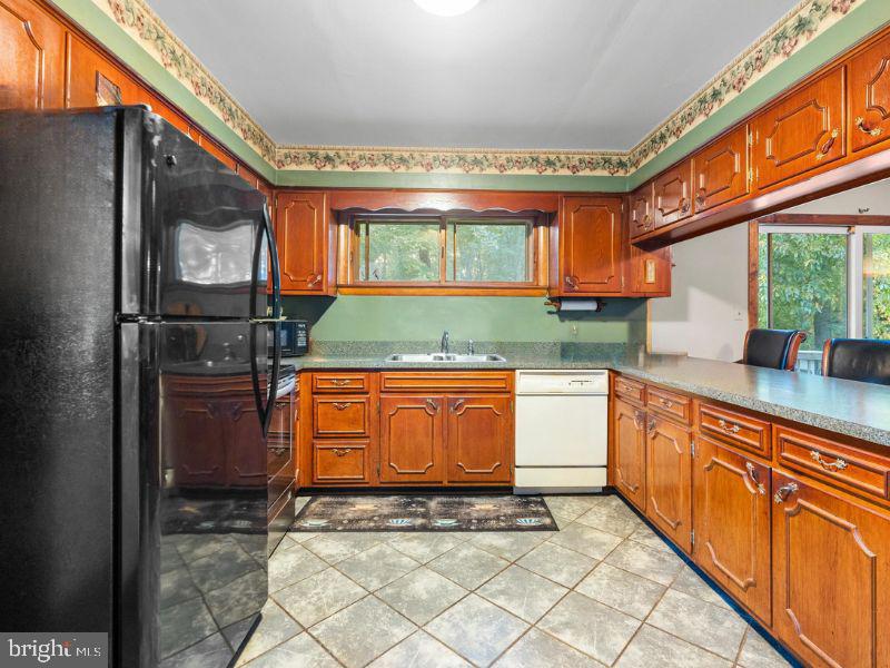 31425 Point Lookout Road Mechanicsville, MD 20659 - Photo 8 of 16 Gallery Image 8