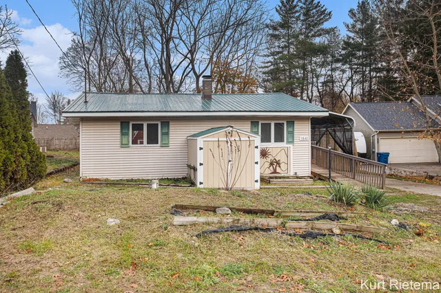 $199,900 | 1841 Teepee Trail, Allegan, MI 49010