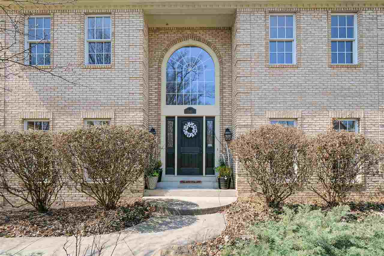 12421 Burning Tree Road Fort Wayne, IN 46845 - Photo 3 of 36 Gallery Image 3