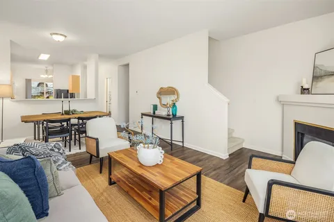 $515,000 | 14723 1st Lane Northeast, Unit 102, Duvall, WA 98019