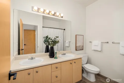 $515,000 | 14723 1st Lane Northeast, Unit 102, Duvall, WA 98019