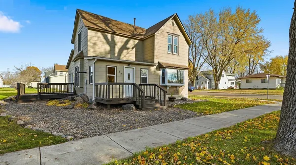$150,000 | 37 5th Street Southeast, Wells, MN 56097
