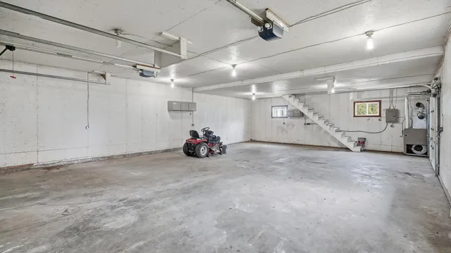 $159,900 | 37 5th Street Southeast, Wells, MN 56097