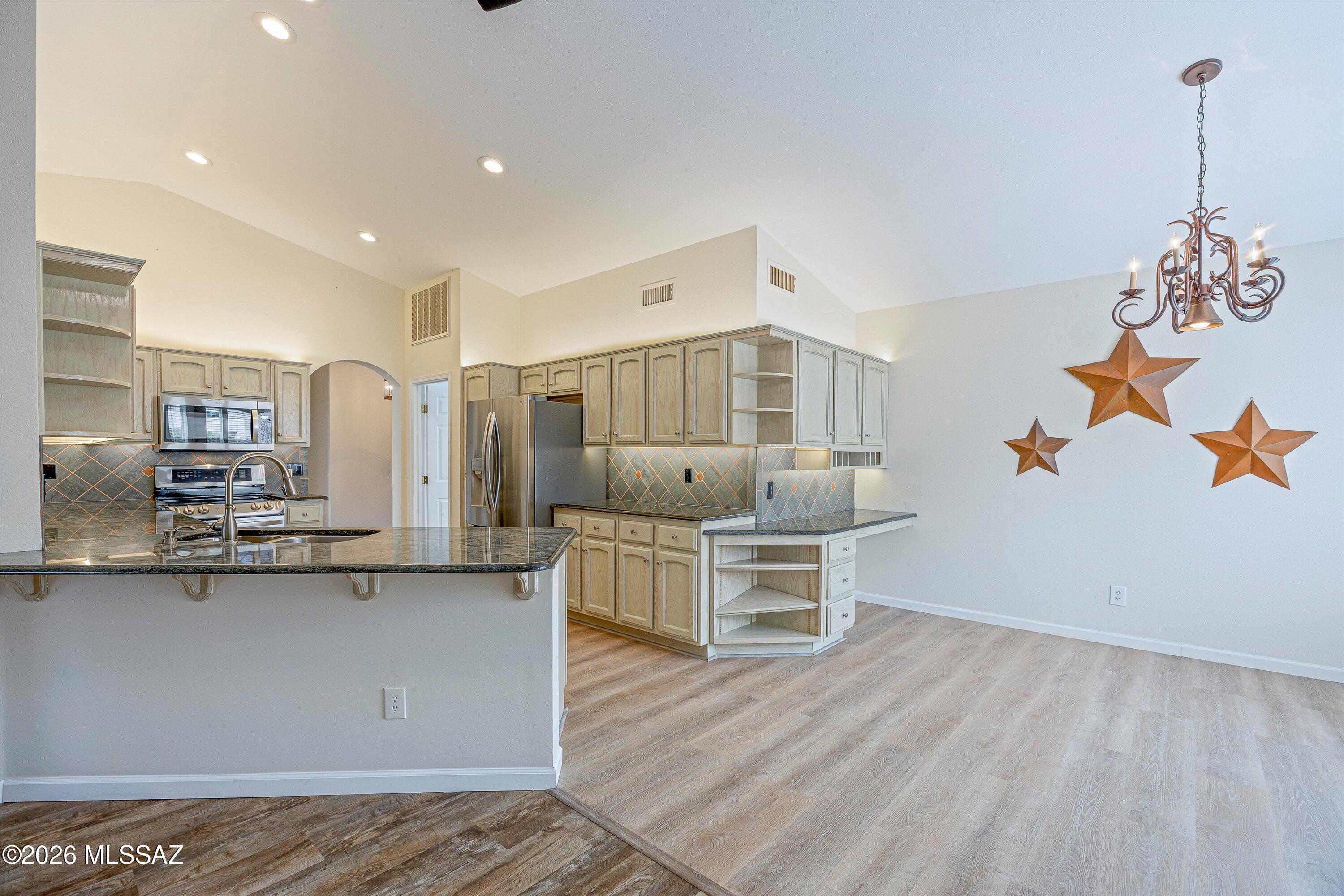36967 South Ridgeview Boulevard Tucson, AZ 85739 - Photo 10 of 51 Breakfast Nook