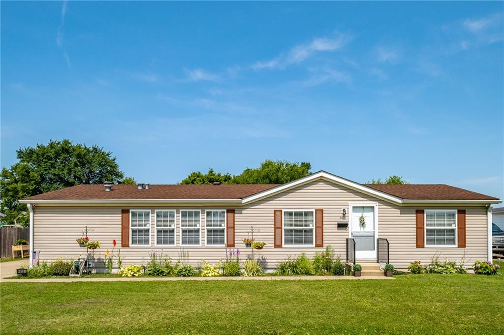 4636 Autumn Ridge Drive Columbus, IN 47203 - Photo 1 of 27 Gallery Image 1