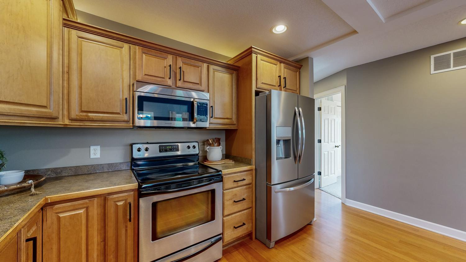 3524 Bridgeview Drive Southeast Rochester, MN 55904 - Photo 15 of 49 Gallery Image 15