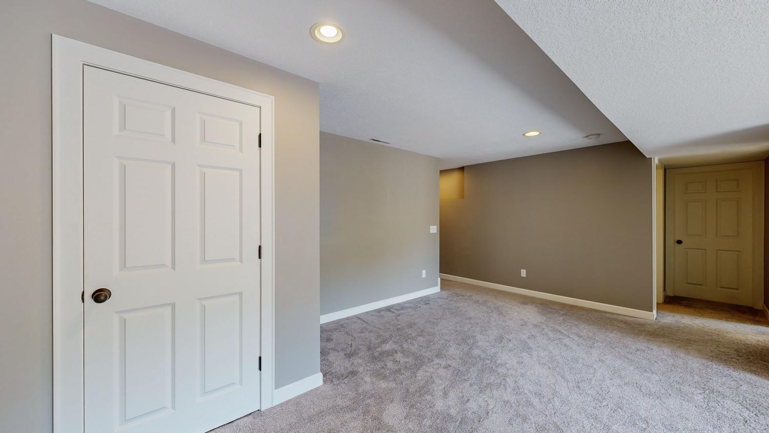 3524 Bridgeview Drive Southeast Rochester, MN 55904 - Photo 24 of 49 Gallery Image 24