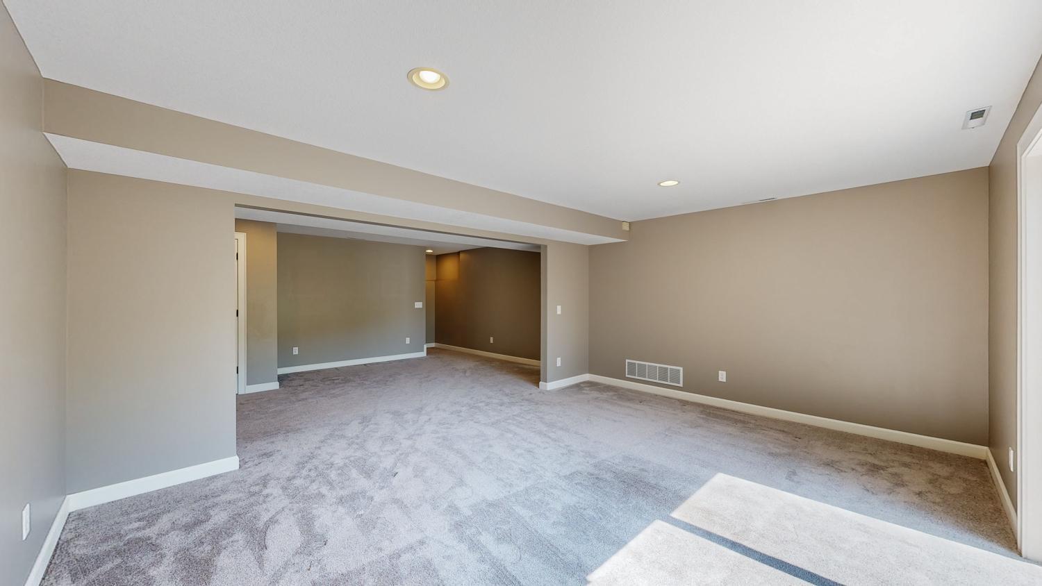 3524 Bridgeview Drive Southeast Rochester, MN 55904 - Photo 27 of 49 Gallery Image 27