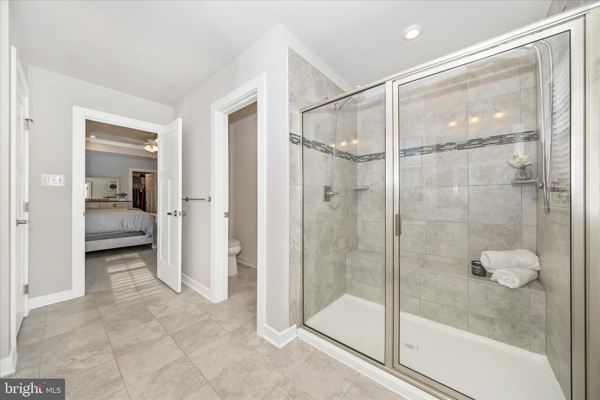 6832 Woodridge Road New Market, MD 21774 - Photo 25 of 49 Oversized dual head shower, private water closet