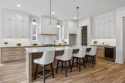 $1,200,000 | 905 A Potter Lane, Nashville, TN 37206