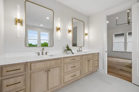 $1,200,000 | 905 A Potter Lane, Nashville, TN 37206