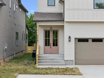 $1,200,000 | 905 A Potter Lane, Nashville, TN 37206