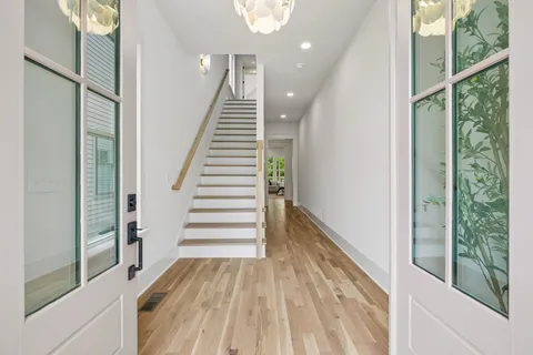 $1,200,000 | 905 A Potter Lane, Nashville, TN 37206