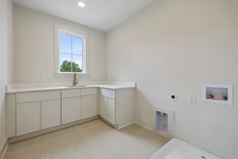 $1,200,000 | 905 A Potter Lane, Nashville, TN 37206