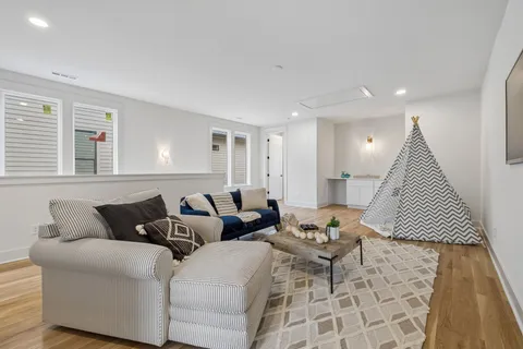$1,200,000 | 905 A Potter Lane, Nashville, TN 37206