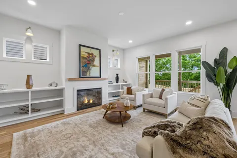 $1,200,000 | 905 A Potter Lane, Nashville, TN 37206