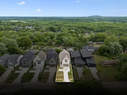$1,200,000 | 905 A Potter Lane, Nashville, TN 37206