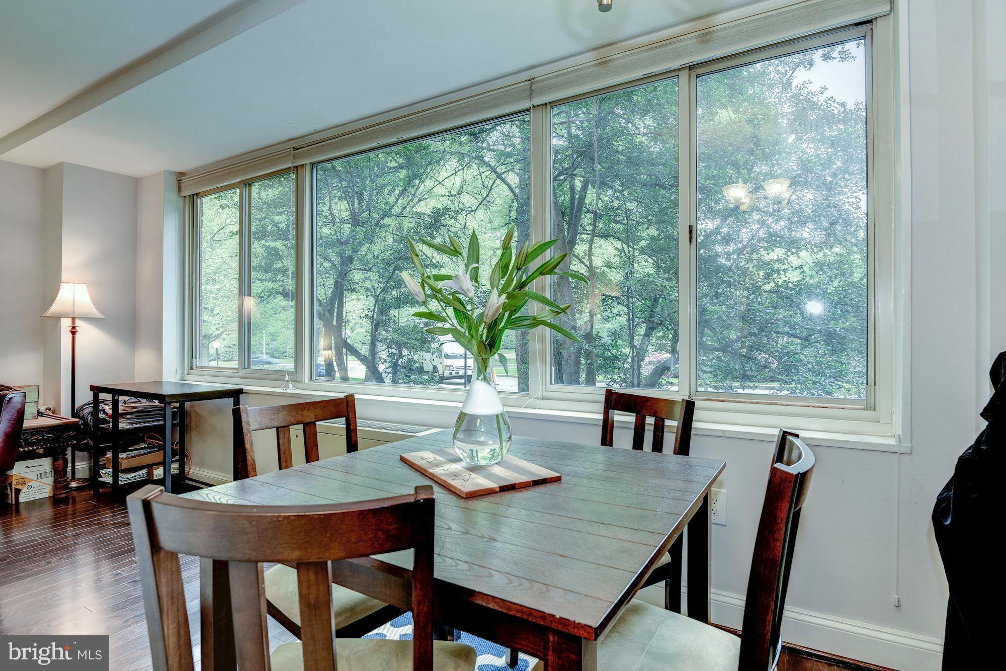 4000 Tunlaw Road Northwest, Unit 428 Washington, DC 20007 - Photo 4 of 8 Dining Room