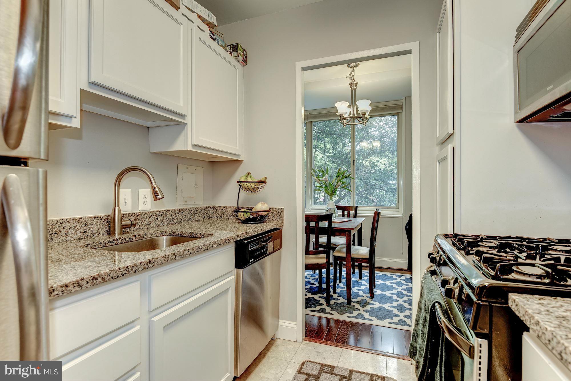 4000 Tunlaw Road Northwest, Unit 428 Washington, DC 20007 - Photo 5 of 8 Kitchen