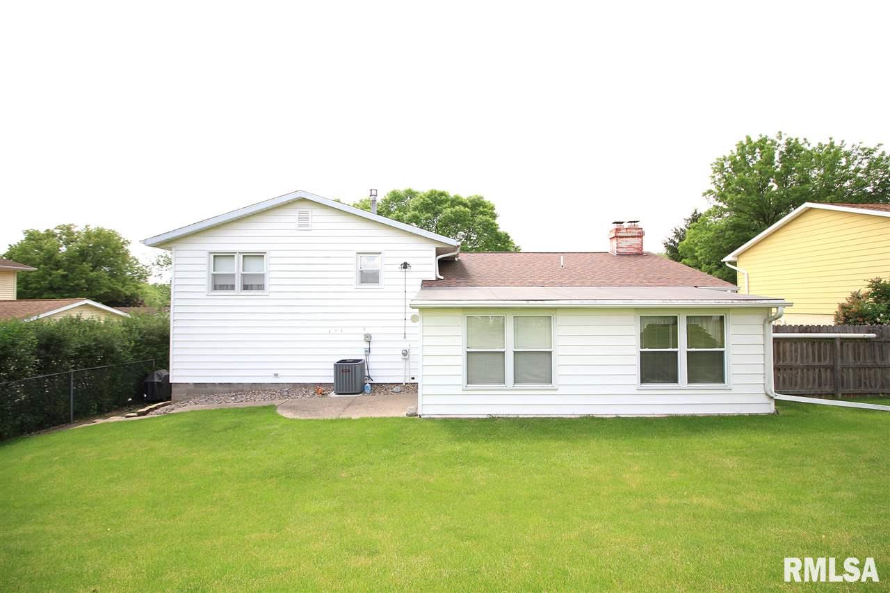 3613 Valley Lane Clinton, IA 52732 - Photo 12 of 12 Gallery Image 12