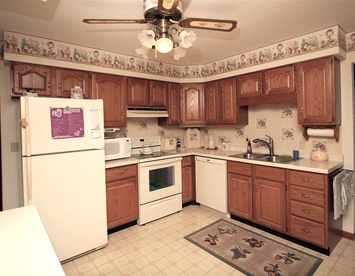 3613 Valley Lane Clinton, IA 52732 - Photo 5 of 12 Gallery Image 5