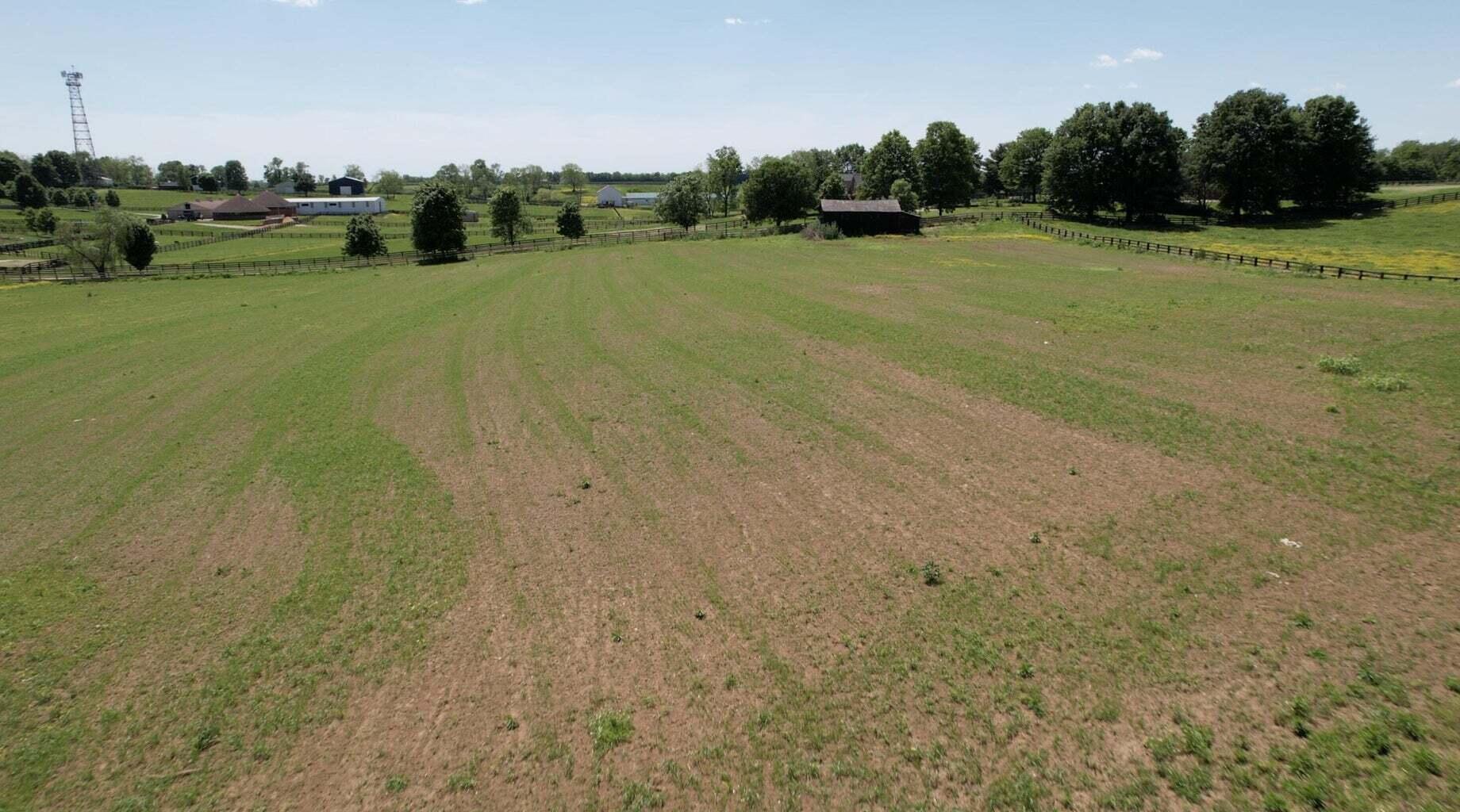 1621 McCowans Ferry Road Versailles, KY 40383 - Photo 7 of 11 3- bent barn