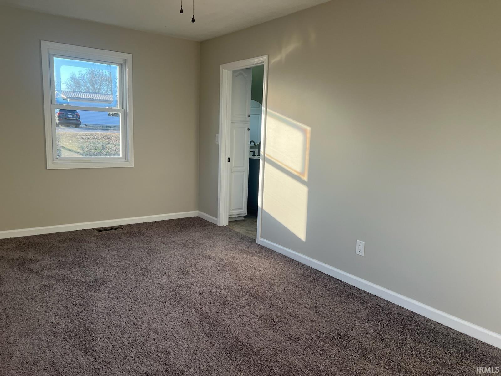 302 West Maple Street Washington, IN 47501 - Photo 13 of 30