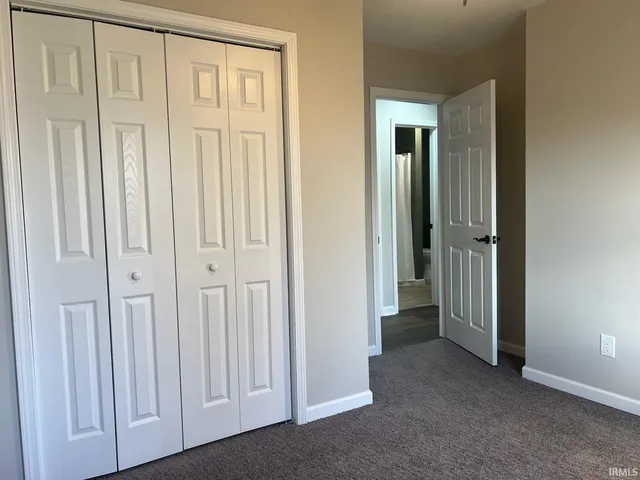 $209,900 | 302 West Maple Street, Washington, IN 47501