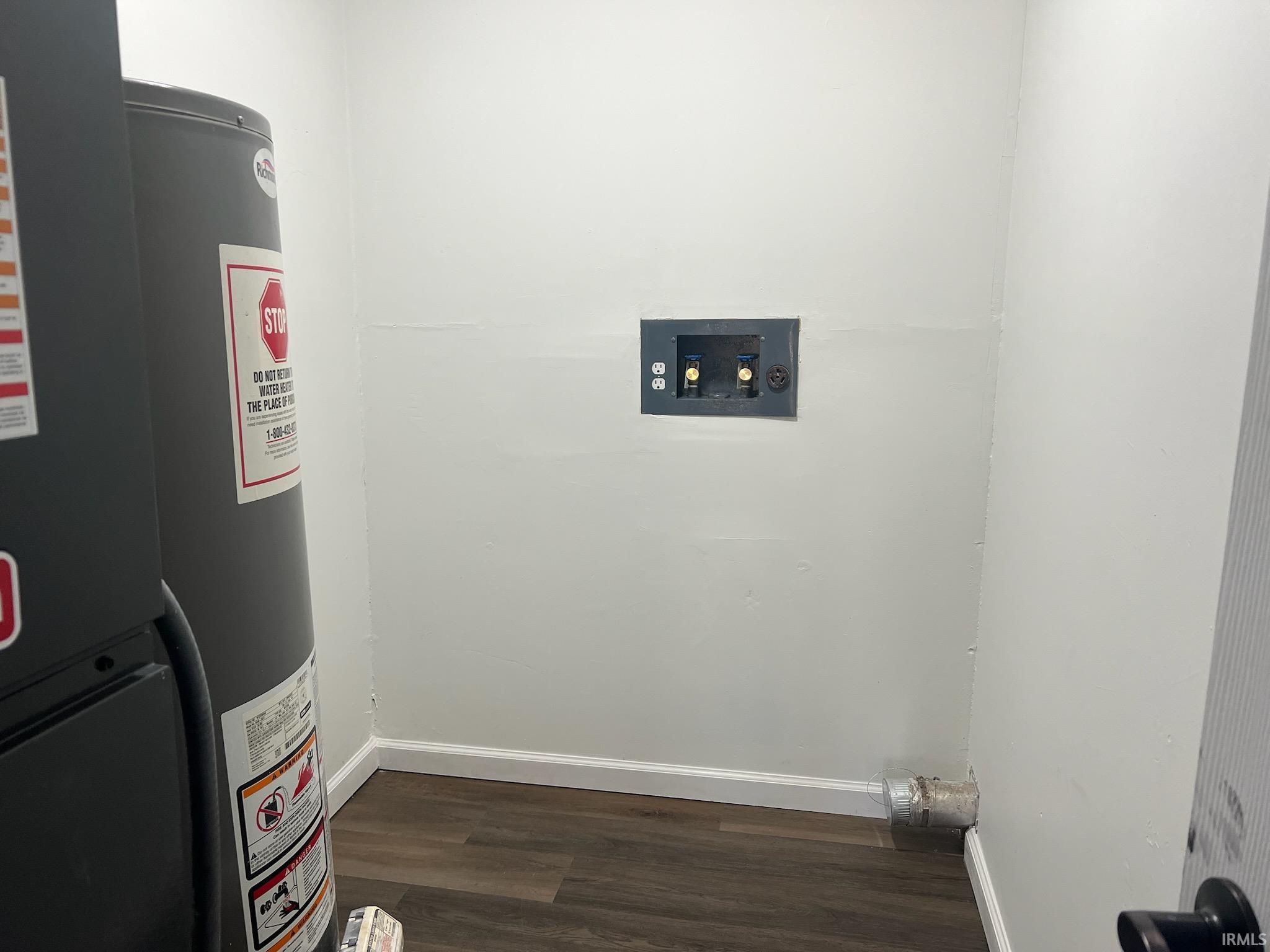 302 West Maple Street Washington, IN 47501 - Photo 27 of 30