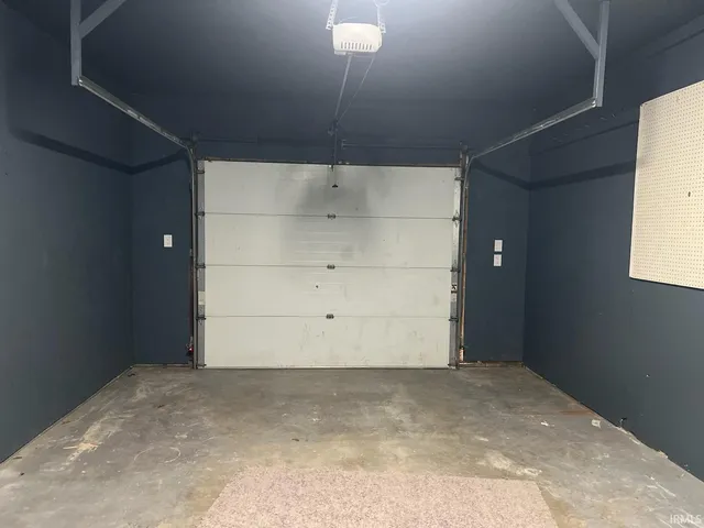 $209,900 | 302 West Maple Street, Washington, IN 47501