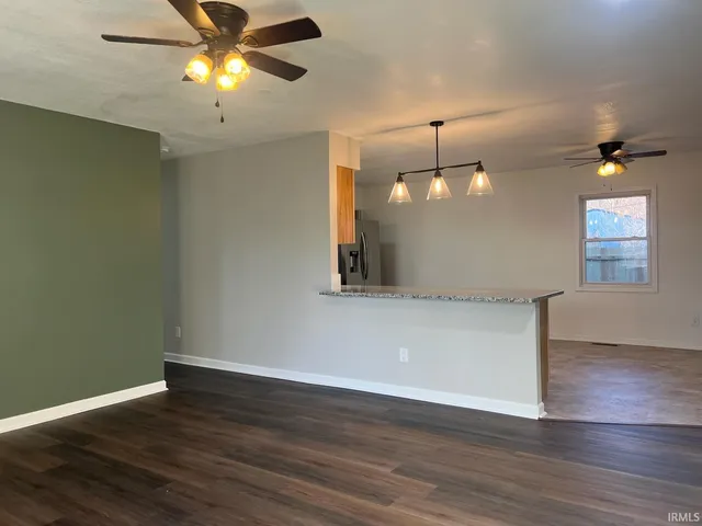 $209,900 | 302 West Maple Street, Washington, IN 47501