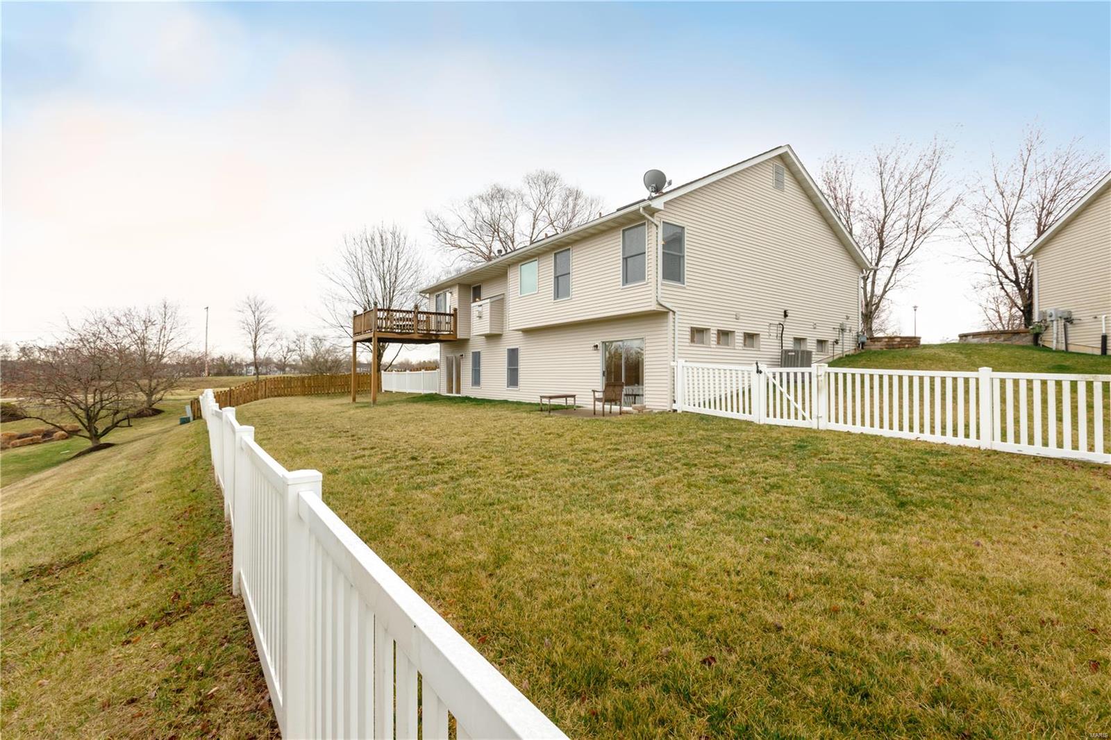 22 Dunleith Court O'Fallon, MO 63366 - Photo 35 of 40