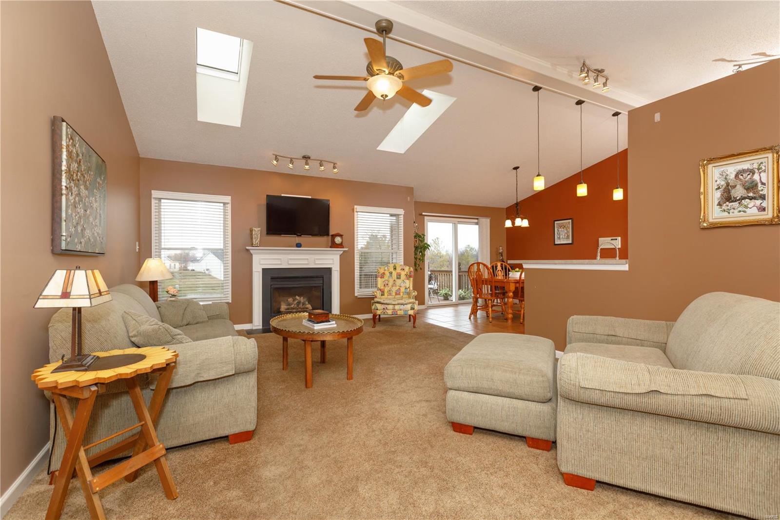 22 Dunleith Court O'Fallon, MO 63366 - Photo 4 of 40