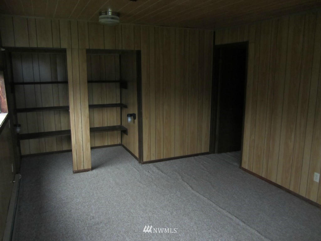 2804 Henderson Road Bellingham, WA 98226 - Photo 20 of 22 Gallery Image 20