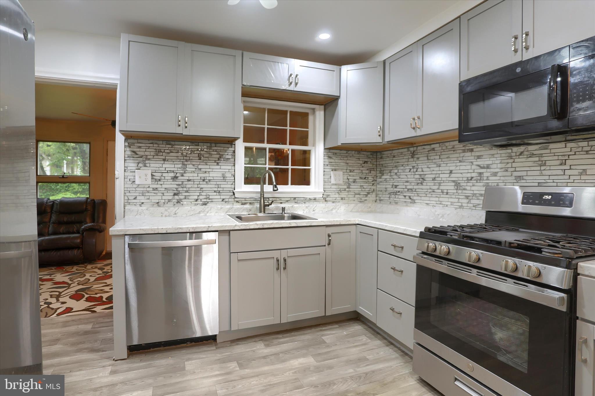 1604 Kent Road Camp Hill, PA 17011 - Photo 14 of 48