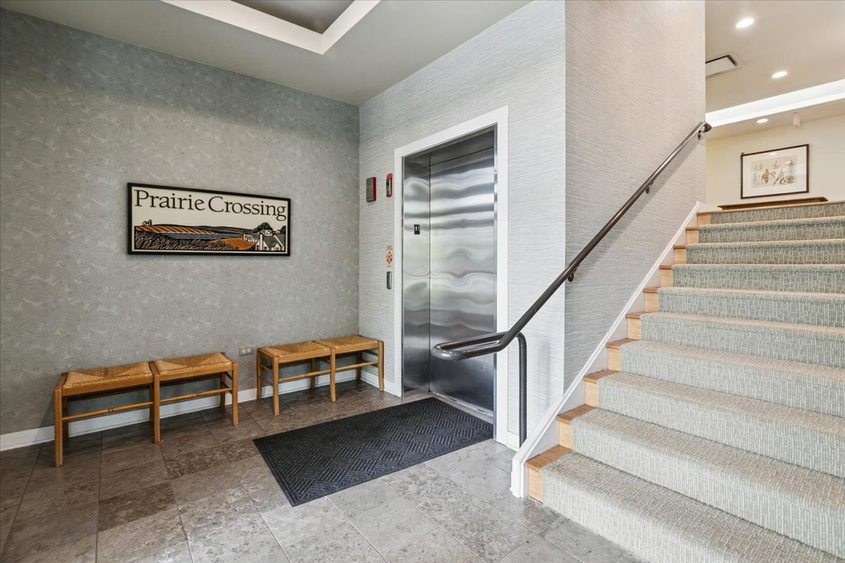 977 Harris Road, Unit 34 Grayslake, IL 60030 - Photo 22 of 33 Gallery Image 22