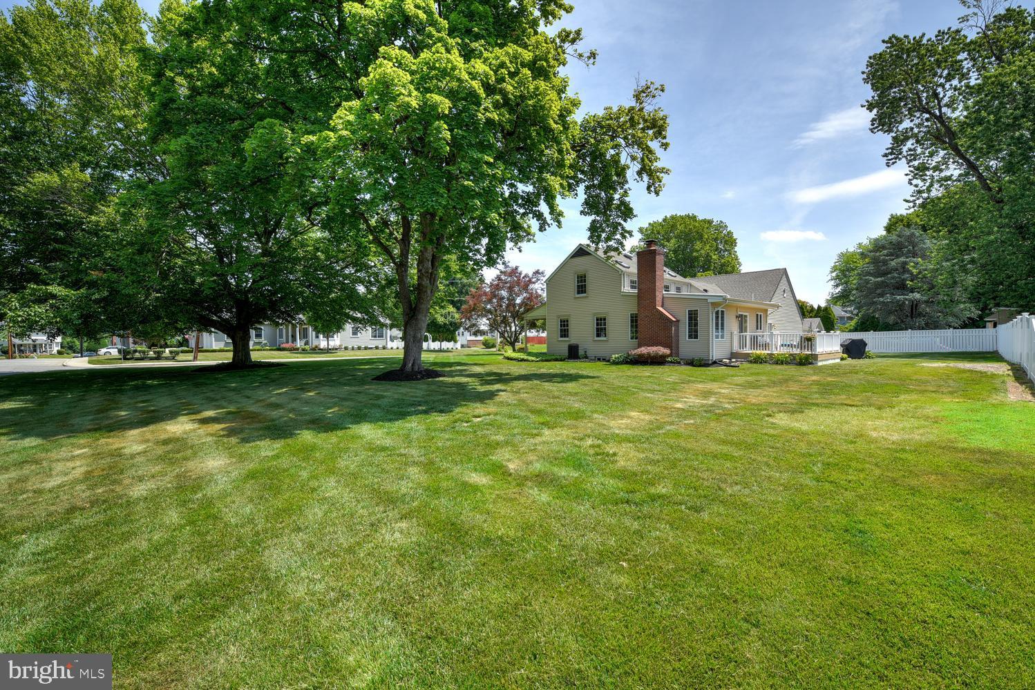 113 Prospect Avenue Hamilton, NJ 08620 - Photo 43 of 67 Rear Corner