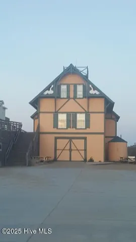 $399,500 | 1100 Cambridge Road, Unit F, Kill Devil Hills, NC 27948